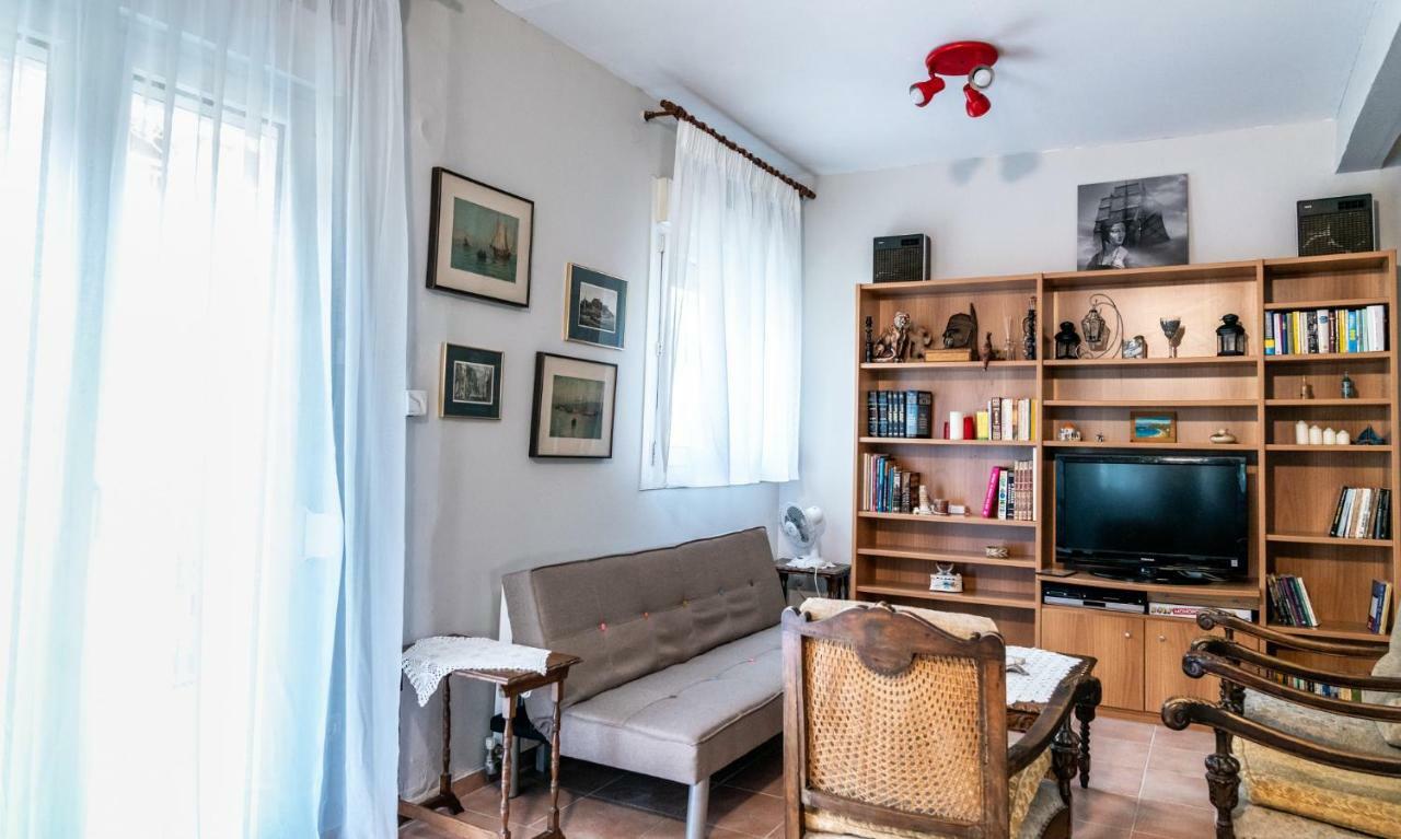 Next To The Sea - Apartment أغيا ترياس المظهر الخارجي الصورة