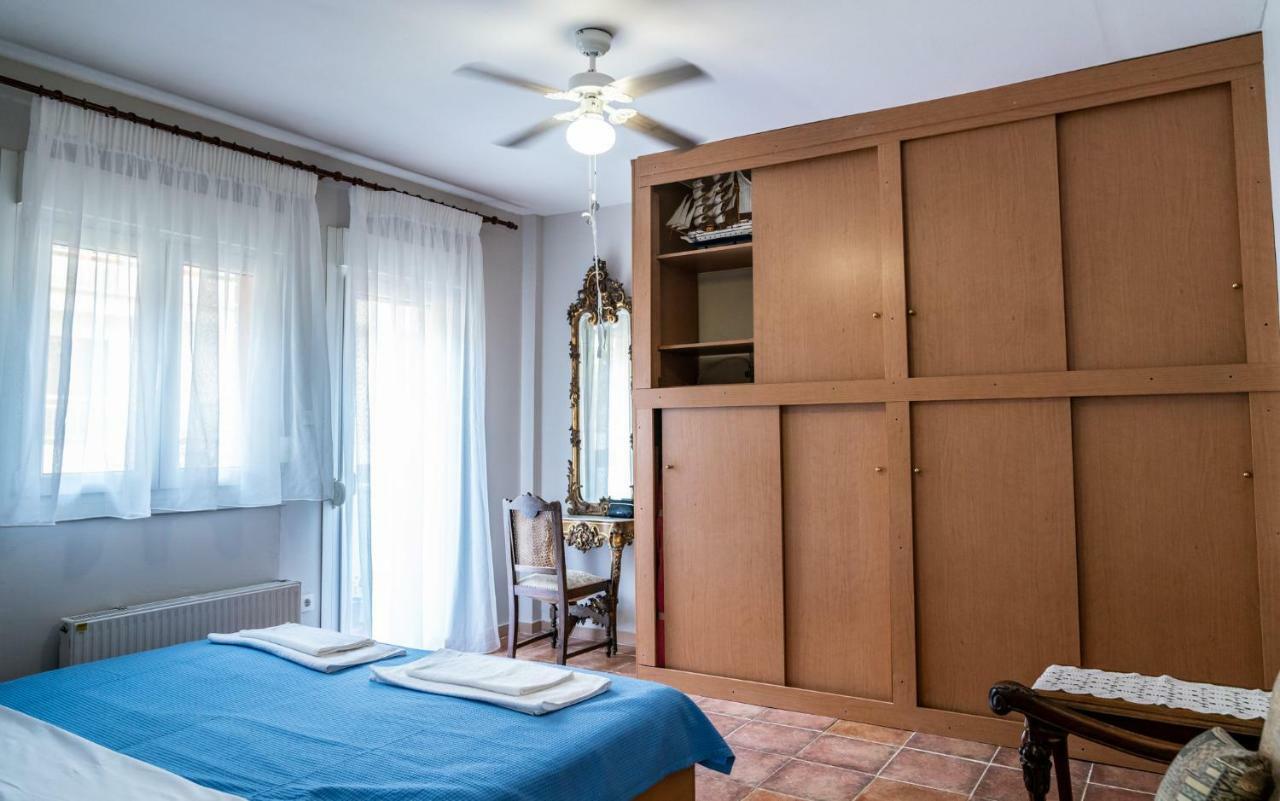 Next To The Sea - Apartment أغيا ترياس المظهر الخارجي الصورة